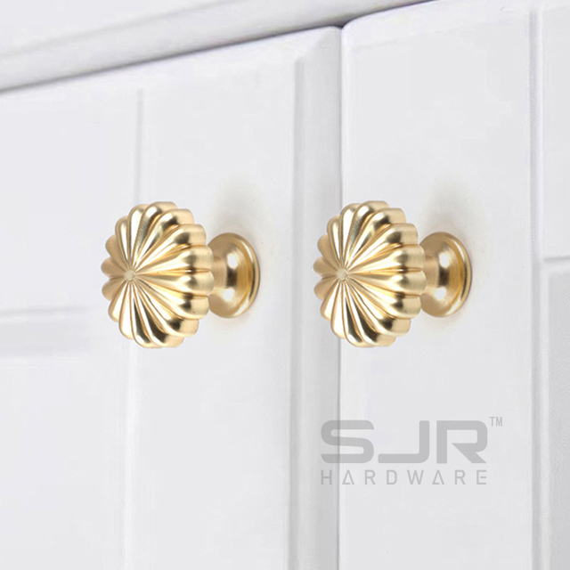 Furniture Knobs 10723