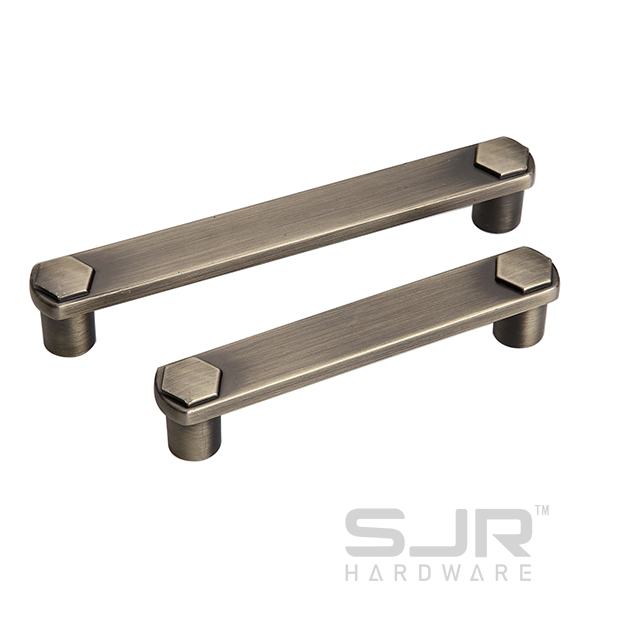 Antique Style Zinc Alloy Cabinet Pull Handle 1957