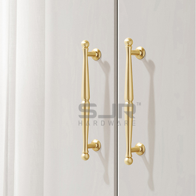 Square Wardrobe Door Handle 10858