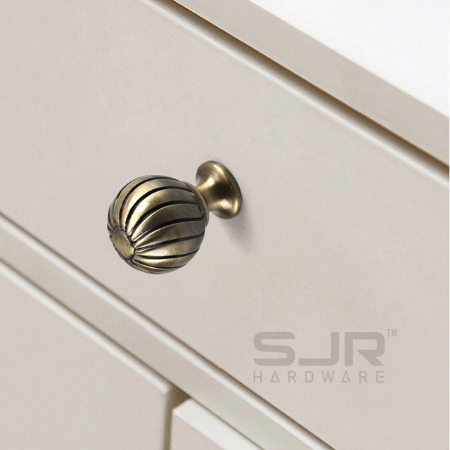 Furniture Round Knob 10677