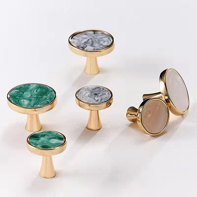 Furniture Knobs 6711