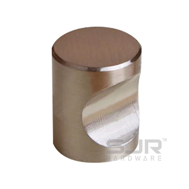 Drawer Pulls 661